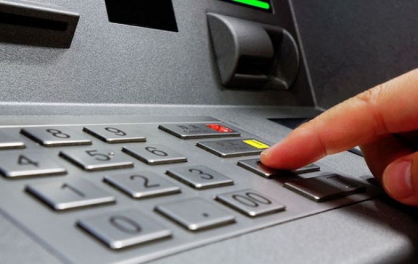El Municipio de Berazategui intimó a los bancos a impedir amontonamiento en cajeros automáticos
