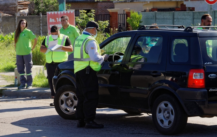 138 detenidos y 35 vehículos secuestrados en Berazategui por no cumplir con la cuarentena obligatoria