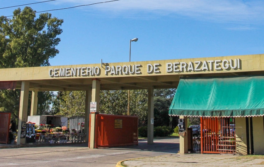 Día de Todos los Santos y Día de los Difuntos en Berazategui