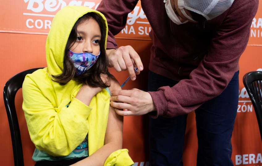 Niños y niñas de 3 a 11 años ya se vacunan en Berazategui contra el COVID-19