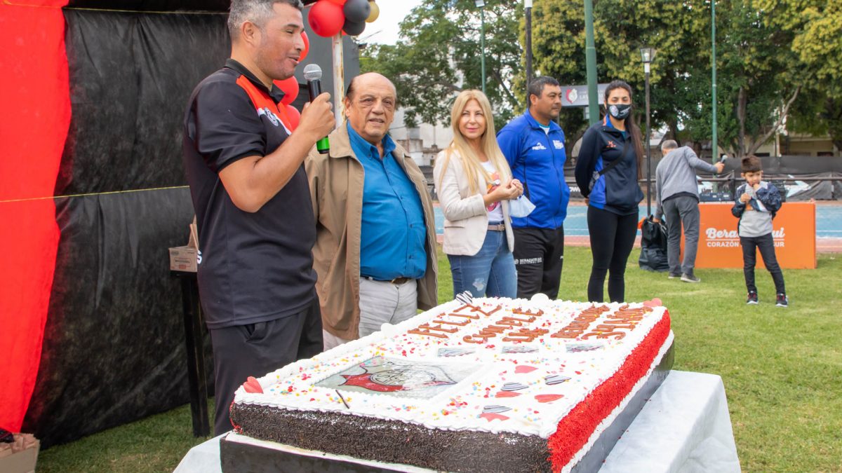 El club Las Hermanas festejó sus 34 años