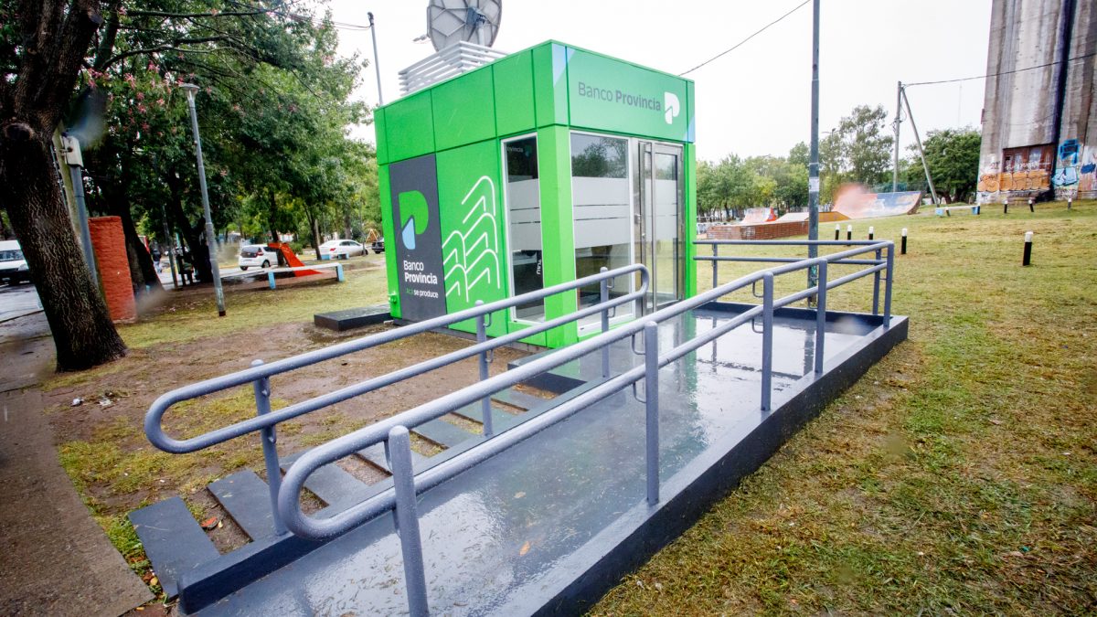 Se instaló una nueva cabina del Banco Provincia en Berazategui