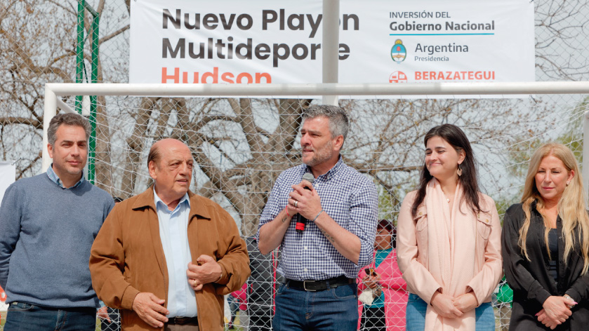Mussi y Zabaleta inauguraron 2 playones municipales multideporte