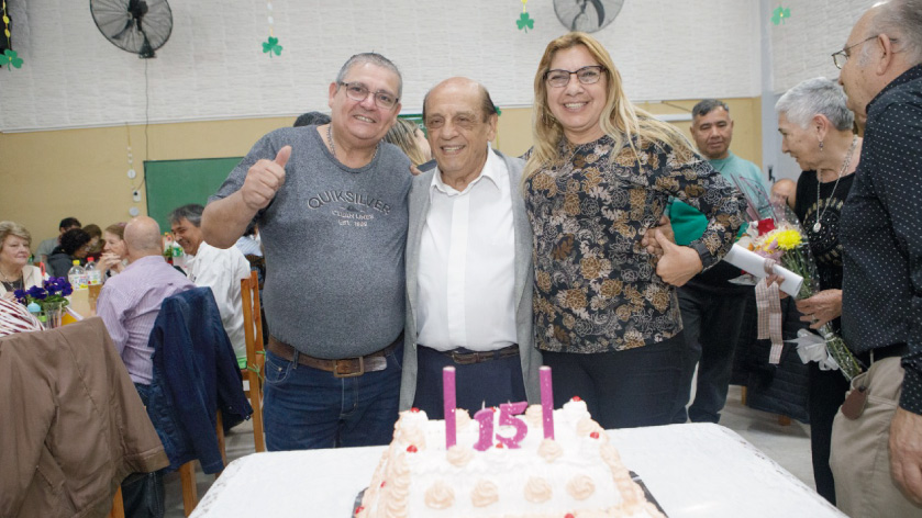 El Centro de Jubilados El Trébol festejó sus 15 años