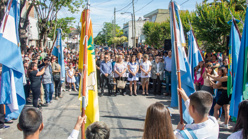 Mussi participó del 75° aniversario de la Primaria N° 13