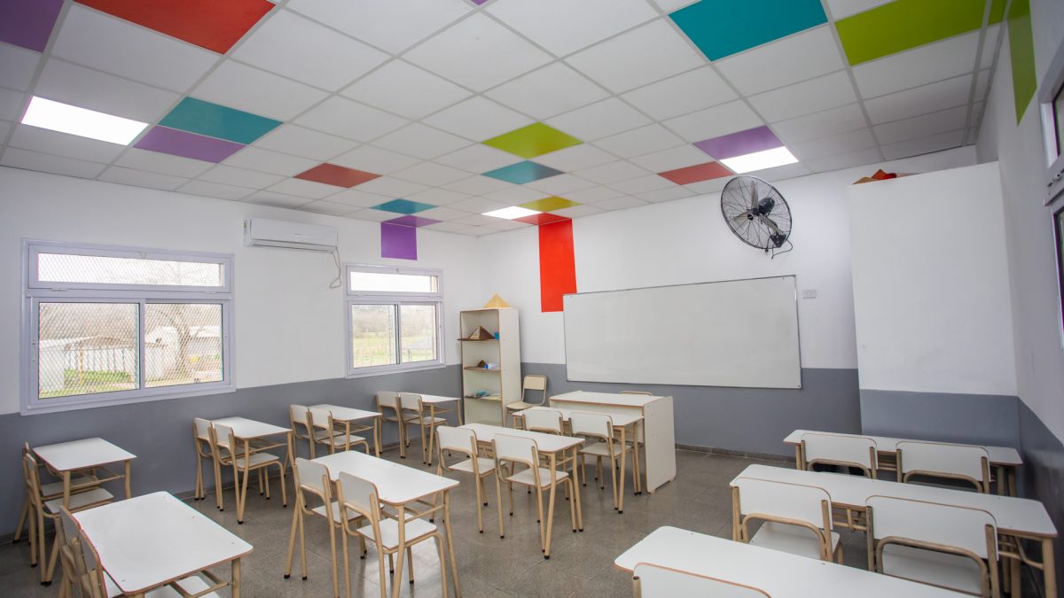 Más de 50 obras nuevas en establecimientos educativos de Berazategui