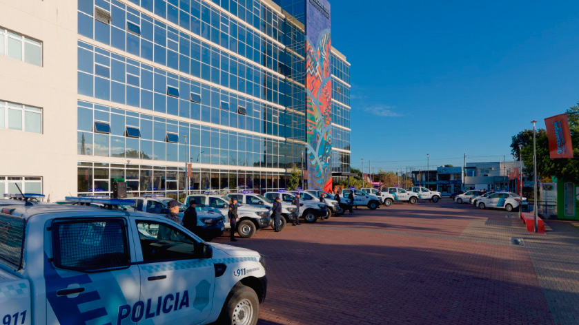 16 móviles policiales nuevos ya patrullan las calles de Berazategui