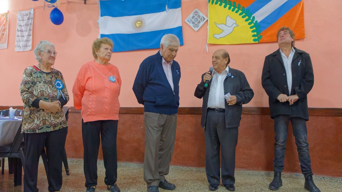 El Centro de Jubilados María Angélica festejó el 25 de Mayo