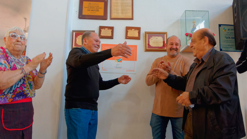El Centro de Jubilados Los Arrayanes celebró su 20° aniversario