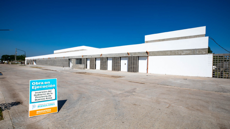 El intendente Carlos Balor recorrió el futuro Polo Educativo Integral de El Pato