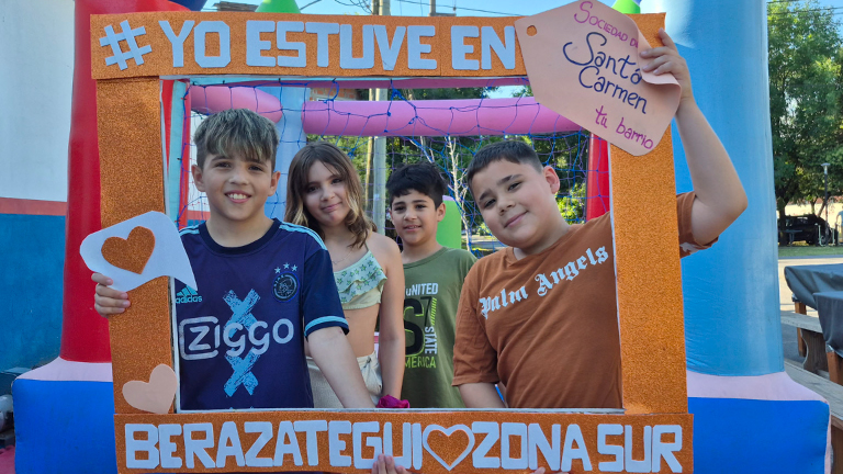 Muestra Cultural Anual y presentación de la nueva Comisión Directiva en la Sociedad de Fomento Santa Carmen