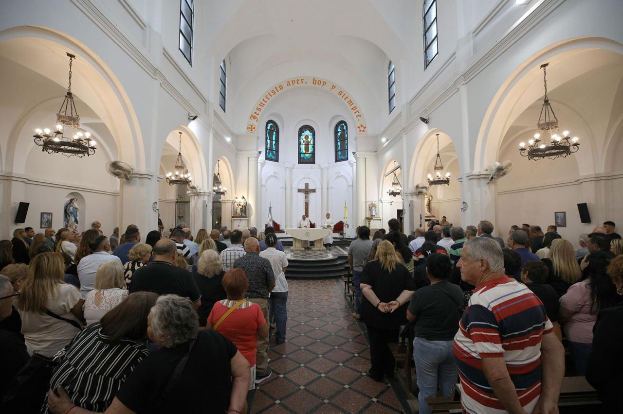 Celebración religiosa en memoria del Dr. Juan José Mussi