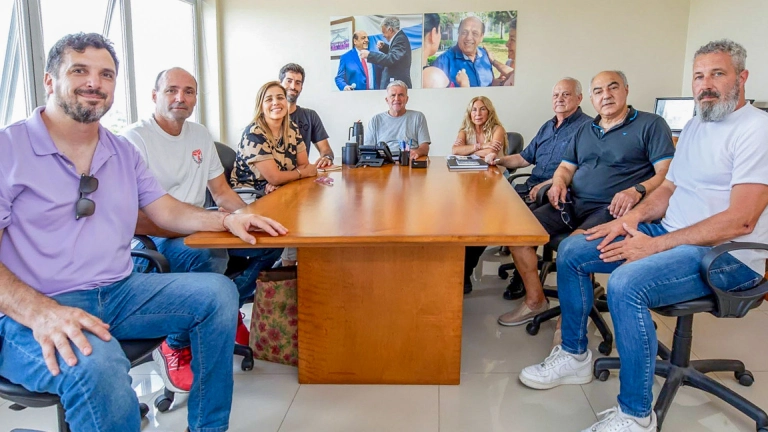 El intendente Carlos Balor continúa apoyando el deporte berazateguense