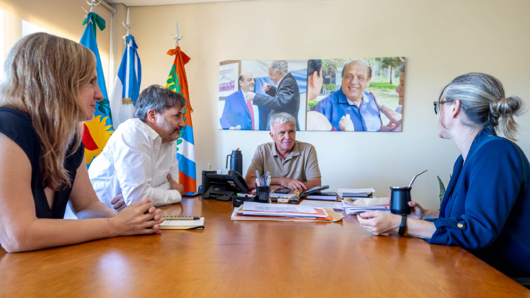 Avanza la articulación entre el Municipio de Berazategui y la Fundación Banco Provincia