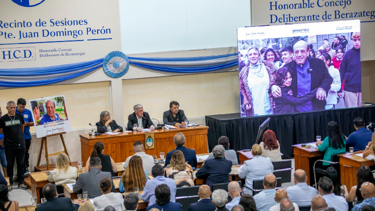 Berazategui: Carlos Balor encabezó la Apertura de Sesiones en el HCD