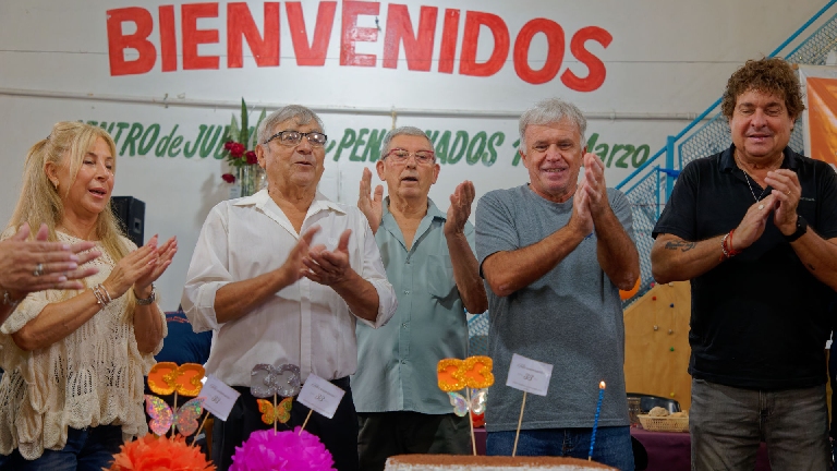 El Centro de Jubilados 18 de Marzo celebró su 33° aniversario