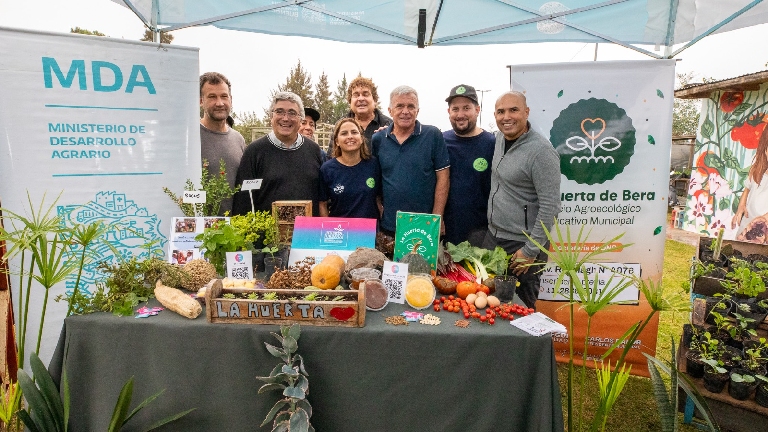 Carlos Balor presentó el Programa Provincial Huertas Urbanas 2026 en Berazategui