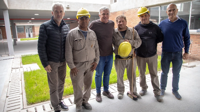 Carlos Balor visitó la obra de la futura Escuela Secundaria Técnica N° 7 de Berazategui