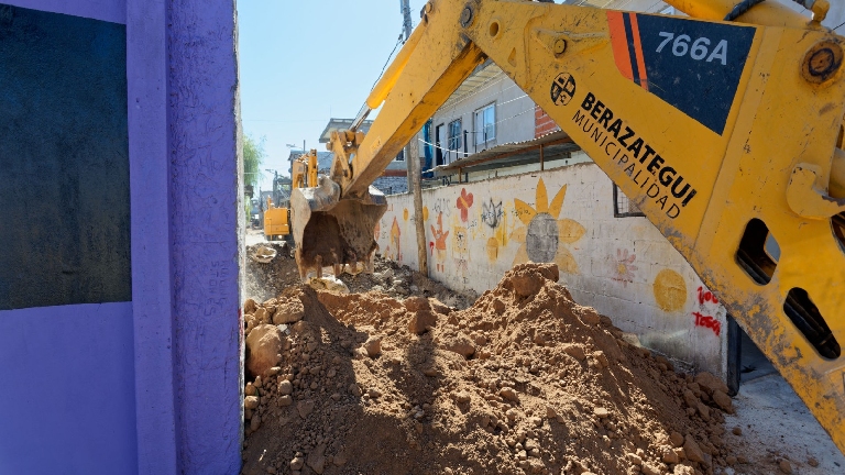 Nueva obra de pavimentación en el barrio Agustín Ramírez