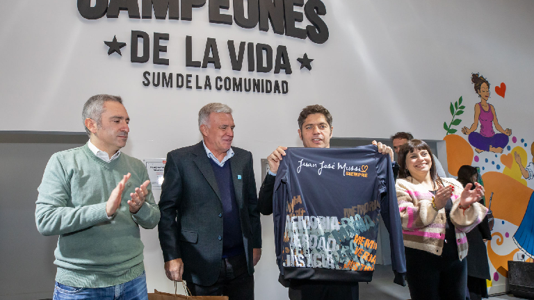 Carlos Balor y Kicillof inauguraron un SUM en Sourigues
