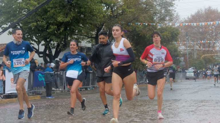 Prueba Atlética Día del Vidriero: 5 mil corredores esperan el aliento de los vecinos y vecinas