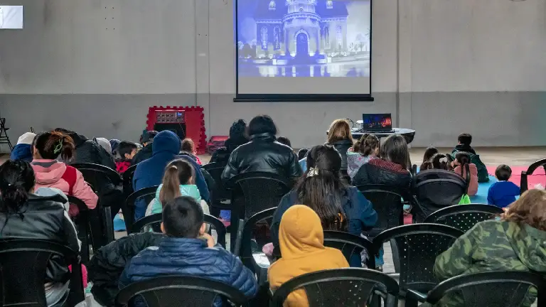 Las vacaciones de invierno se disfrutan con Cine en los Barrios