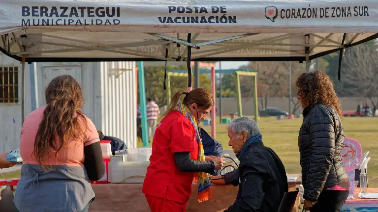 Vecinos y vecinas de El Pato accedieron a servicios de salud gratuitos