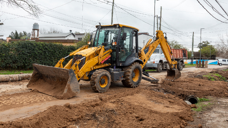 El Municipio avanza con nueva obra de saneamiento hidráulico en Villa Chingolo