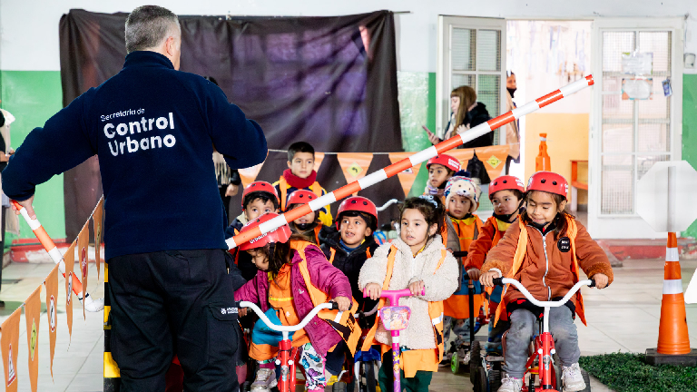 Jornada de Educación Vial en el Jardín Municipal Sueños y Sonrisas