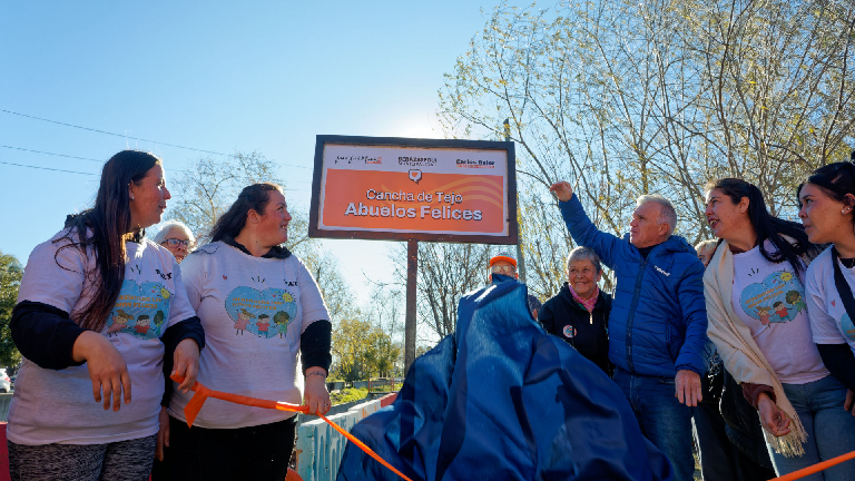 La Plaza Los Niños Felices ya tiene su cancha de tejo