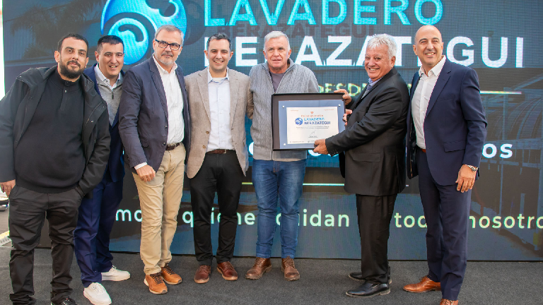 Lavadero Berazategui apuesta al futuro: incorpora tecnología de última generación y amplía su producción