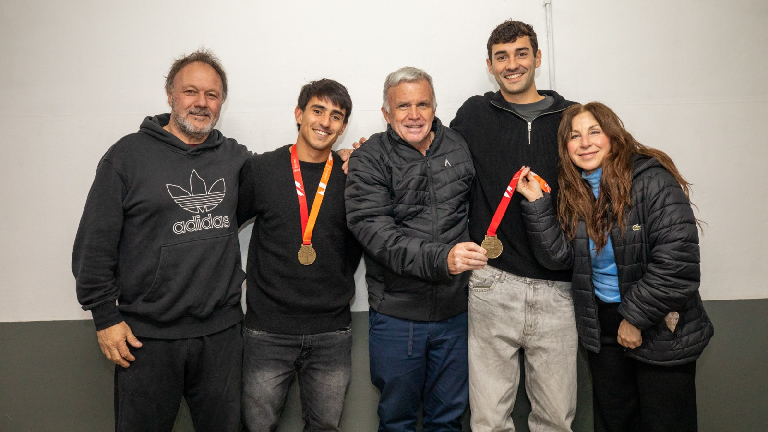Reconocimiento para dos de los protagonistas del Mundial de Hockey Masculino 2026