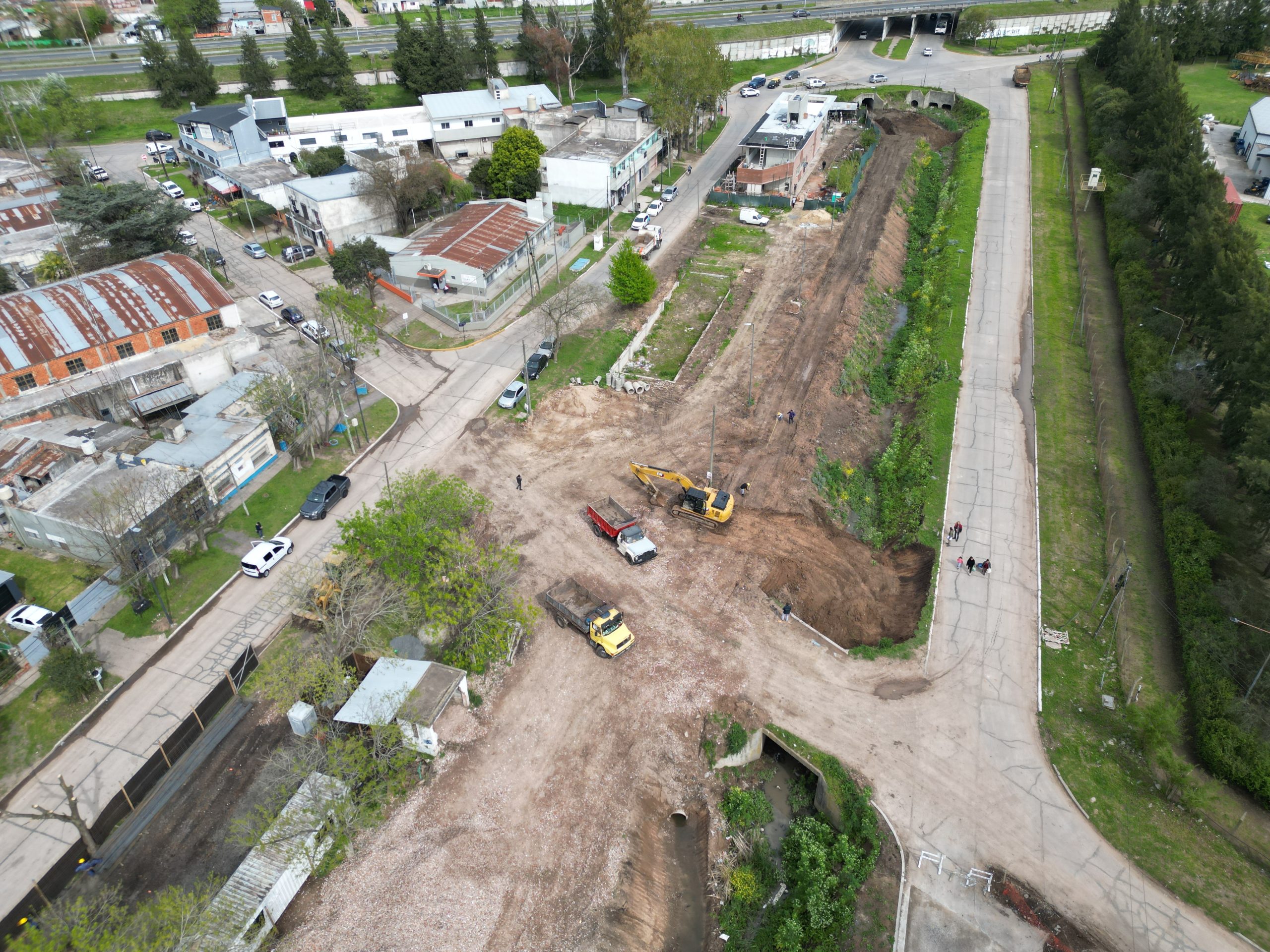 Berazategui avanza con la construcción de un canal pluvial en El Pato