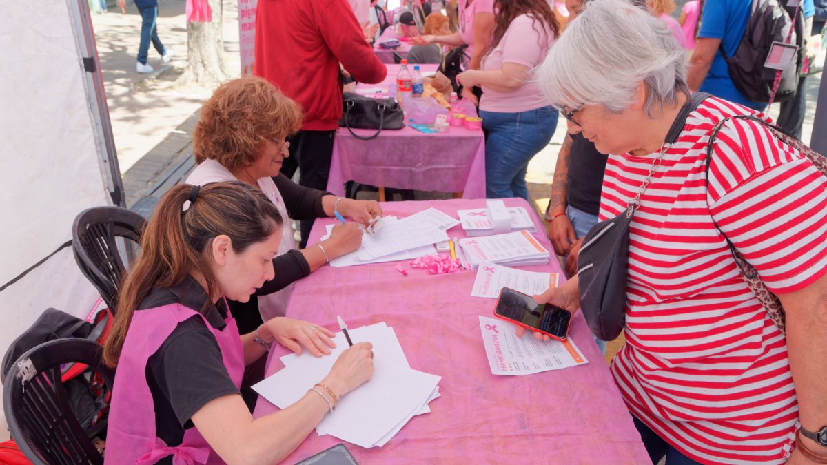 Berazategui se une por la prevención del cáncer de mama